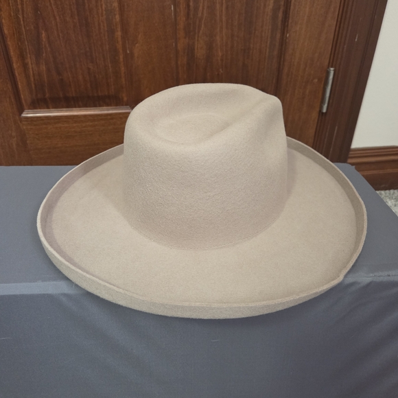NWT Anthropologie Tan Hat With Brim - Picture 6 of 6